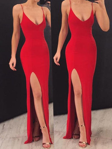 Robe de bal longue rouge en satin élastique, col V, bretelles spaghetti et décolleté en V