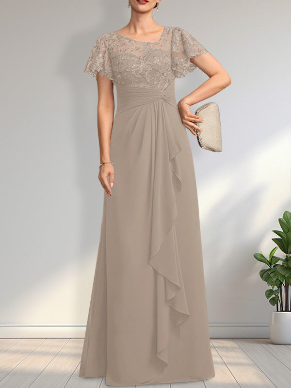 Robe de mariée asymétrique en mousseline de soie et dentelle, coupe trapèze, longueur au sol, avec volants et sequins en cascade, idéale pour la mère de la mariée.