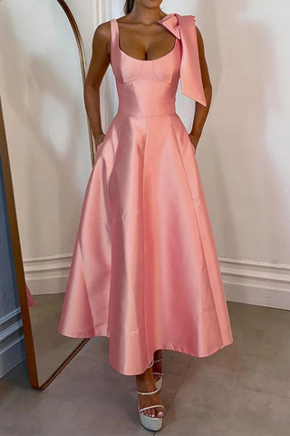 Robes de soirée sexy unies à lacets et col en U 