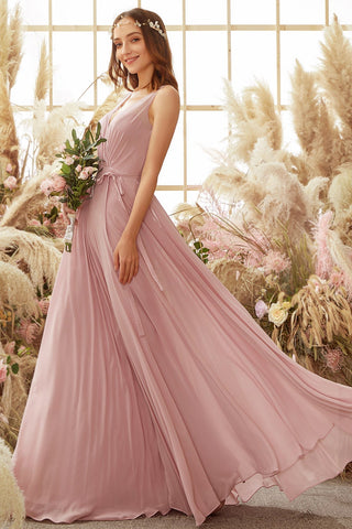 Robe de demoiselle d'honneur longue en mousseline rose poudré à col en V