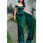 Vestido de fiesta sencillo e informal, sin mangas, con hombros descubiertos y corte entallado para graduación