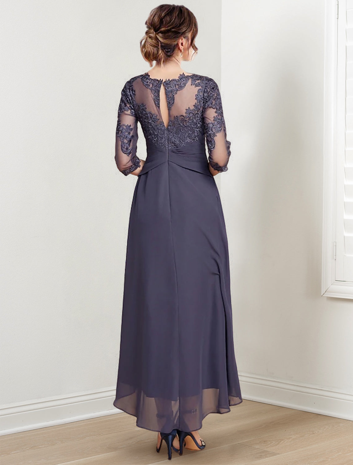 Vestidos de corte princesa/línea A hasta la rodilla para la madre de la novia 