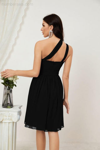 Vestido corto de gasa con un solo hombro para dama de honor de mujer Baoleely, ideal para fiestas y eventos formales como el baile de bienvenida (modelo 2804).