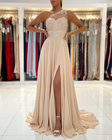 Robe de bal champagne asymétrique fendue longue ornée d'appliques