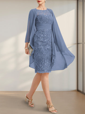 Robe de mère de la mariée en mousseline de dentelle, coupe fourreau/colonne, longueur genou, effet illusion, volants cascade et sequins