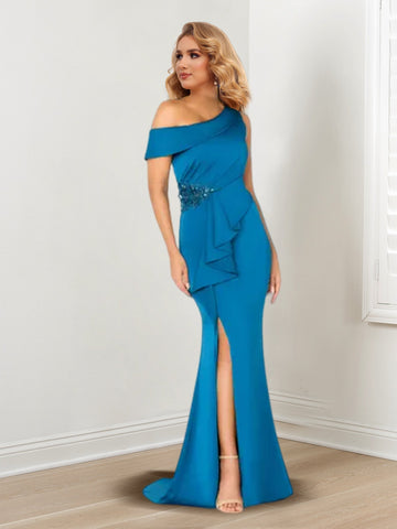 Robe de mère de la mariée trompette/sirène asymétrique sans manches avec châle 