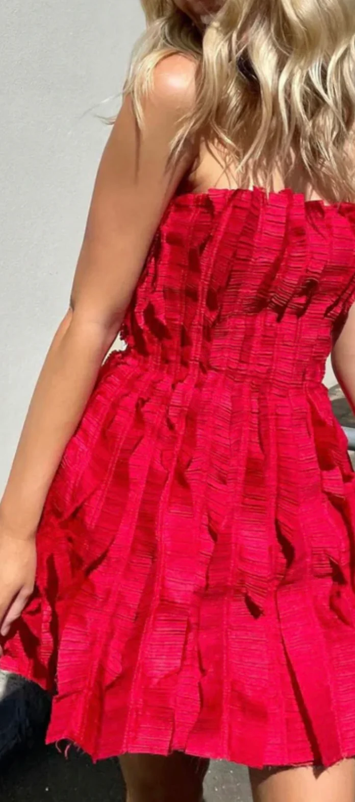 Vestido corto de fiesta de bienvenida, corte en A, rojo, sin tirantes y con volantes, modelo Y8004