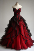 Vestido de baile de corte A con volantes de tul y encaje rojo encantador Y7796