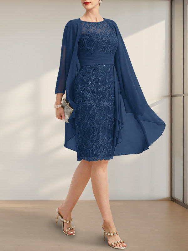 Vestido de novia de corte recto/columna, largo hasta la rodilla, de encaje y gasa, con escote ilusión, volantes en cascada y lentejuelas.