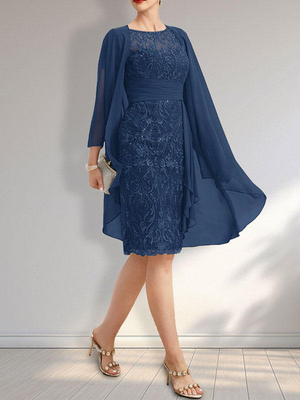Vestido de novia de corte sirena, escote redondo, ilusión, largo hasta la rodilla, de encaje y gasa, con volantes en cascada y lentejuelas.