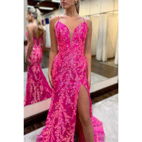 Robe de soirée à bretelles spaghetti et col en V avec appliques en dentelle et fente latérale 