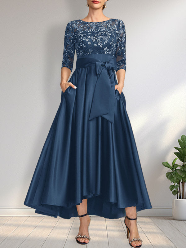 Vestido de madrina de la novia, corte asimétrico, escote ilusión, satén y encaje, con lazo.