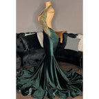 Vestido de fiesta de corte trompeta/sirena con escote en V, apliques de satén y espalda descubierta, sin mangas