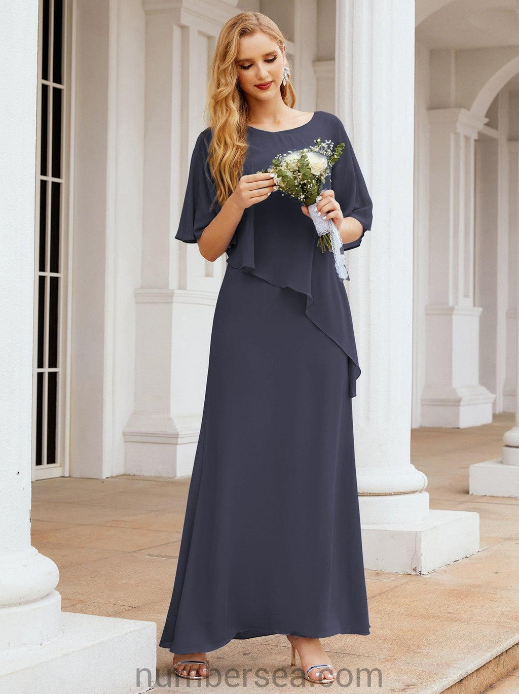 Vestido largo de fiesta formal Sunderly para la madre de la novia con capa de volantes SY28026