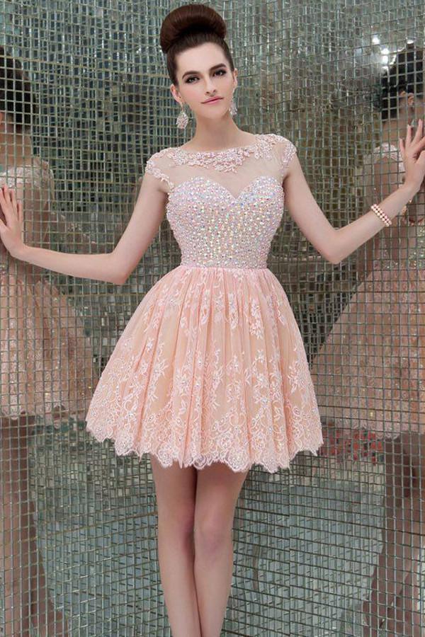 Robe de bal courte à col montant ornée de perles, robe de remise de diplôme