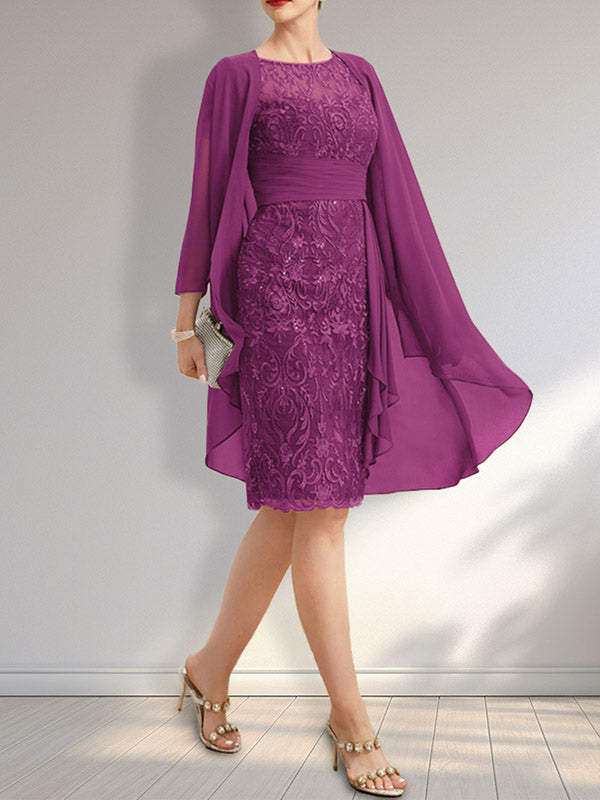 Robe fourreau illusion en mousseline de dentelle arrivant au genou, ornée de volants et de sequins en cascade, idéale pour la mère de la mariée.