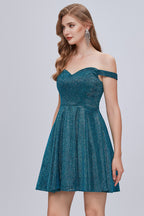 Vestidos cortos de fiesta con escote corazón y hombros descubiertos, corte en A y cordones.