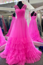 Vestido de fiesta de tul con escote ilusión en V y corte en A