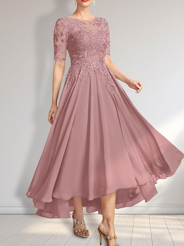 Robe de mère de la mariée asymétrique en mousseline de soie et dentelle, coupe trapèze, décolleté illusion, ornée de sequins 