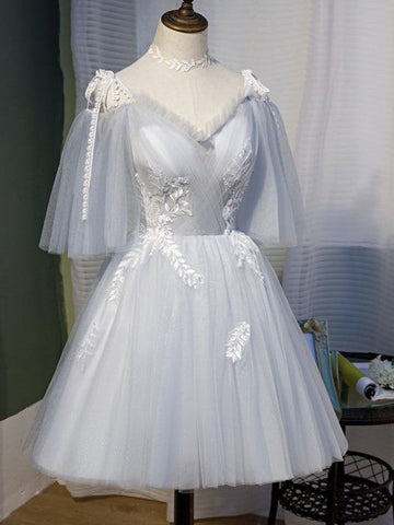 Chic Sleeveless Lace Appliques Tulle Princess Homecoming Dresses