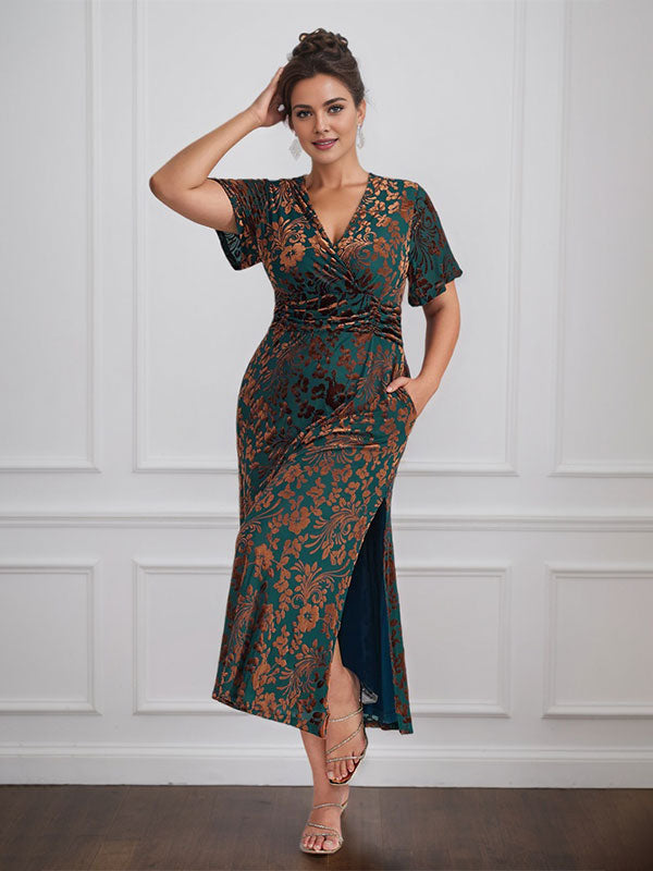 Robe vintage unie en velours, col V, manches courtes, longueur thé, idéale pour la mère de la mariée, avec fente. 