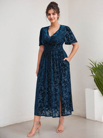 Plus Size A-Line V-Neck Velvet Tea-Length Mother of the Bride Dress