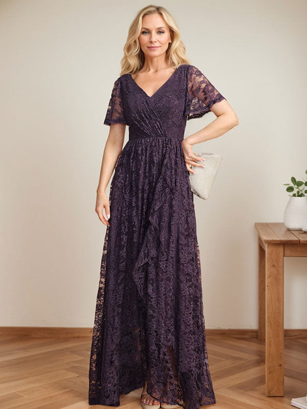 Robe de mère de la mariée asymétrique en dentelle, coupe trapèze, col en V et volants cascade 