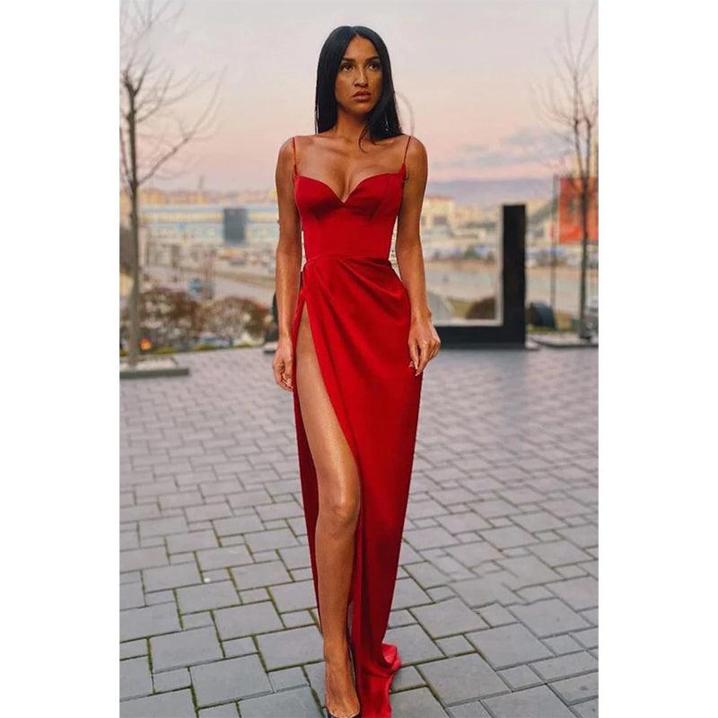 Robe de bal longue fendue à bretelles spaghetti pour femme