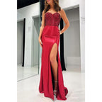 Vestido de noche ajustado para fiesta de graduación, sin tirantes, con cuentas y abertura lateral 