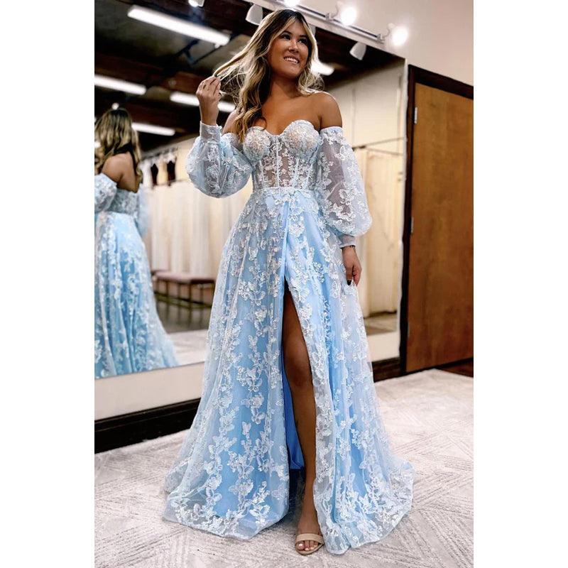 Robe de bal de fin d'année glamour et spectaculaire, sans manches, coupe trapèze, fendue et appliquée