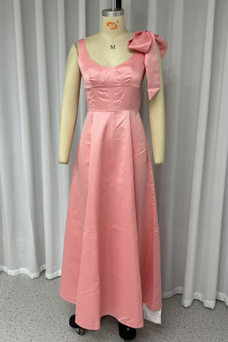 Robes de soirée sexy unies à lacets et col en U 