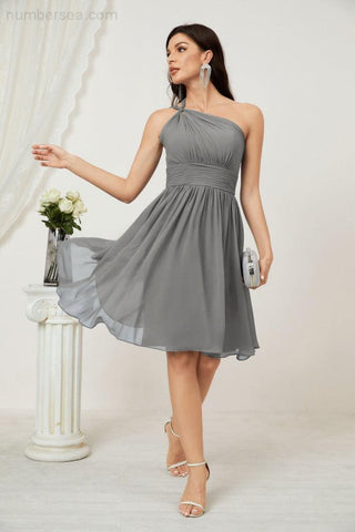 Vestido corto de gasa con un solo hombro para dama de honor de mujer Baoleely, ideal para fiestas y eventos formales como el baile de bienvenida (modelo 2804).