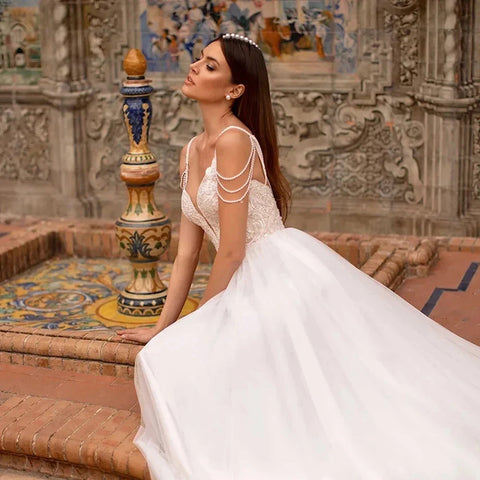 Vestidos de novia modernos con perlas y cadena, tul con apliques de encaje, para compromiso y fiesta nupcial. Vestidos de novia a medida.