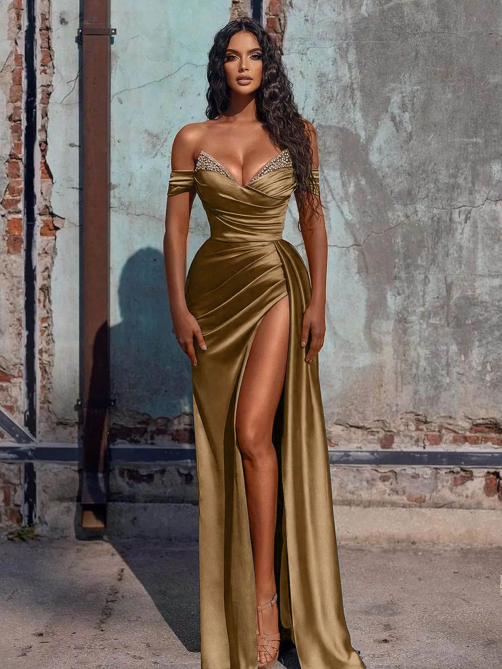 Vestido largo de fiesta de sirena de satén con abertura