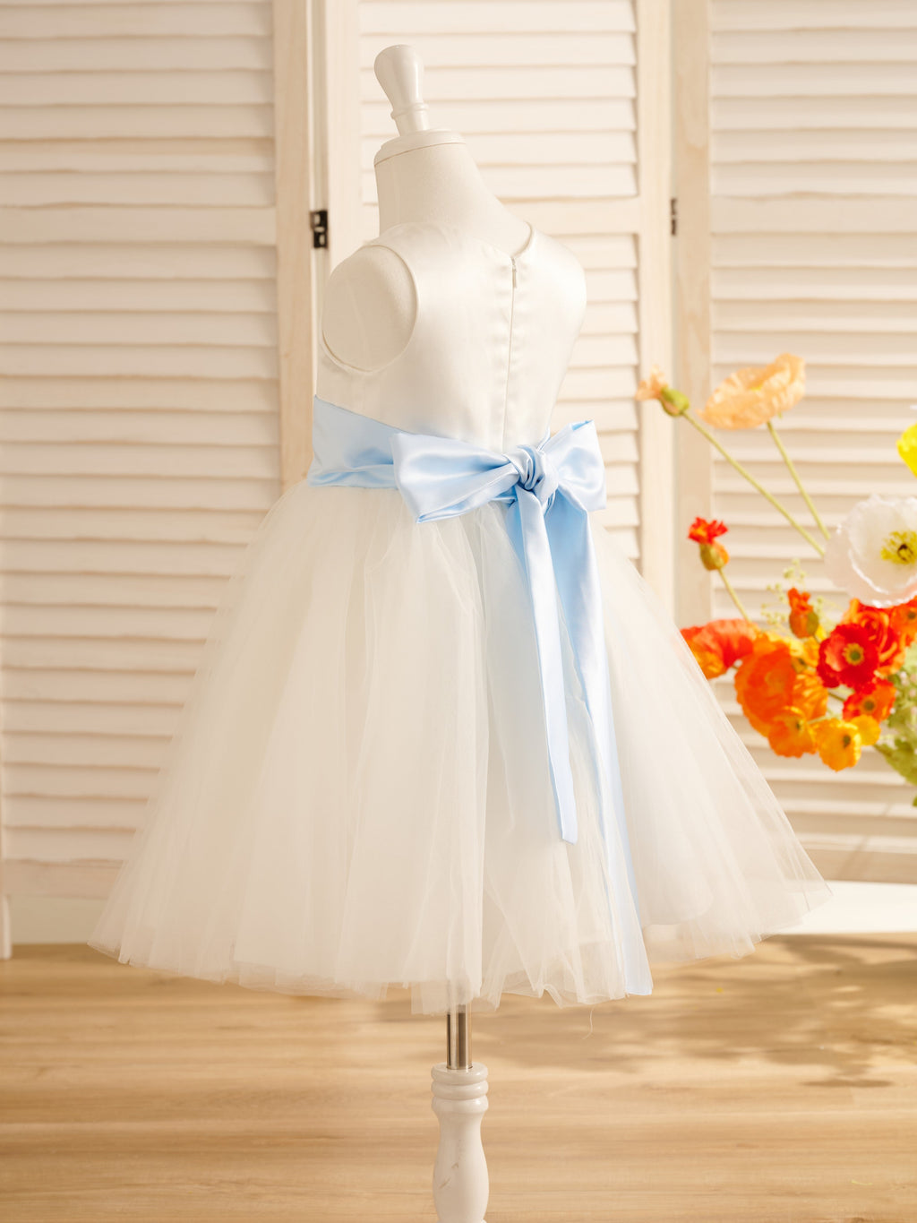 Vestido de niña de las flores de corte A, de satén y tul, hasta la rodilla 