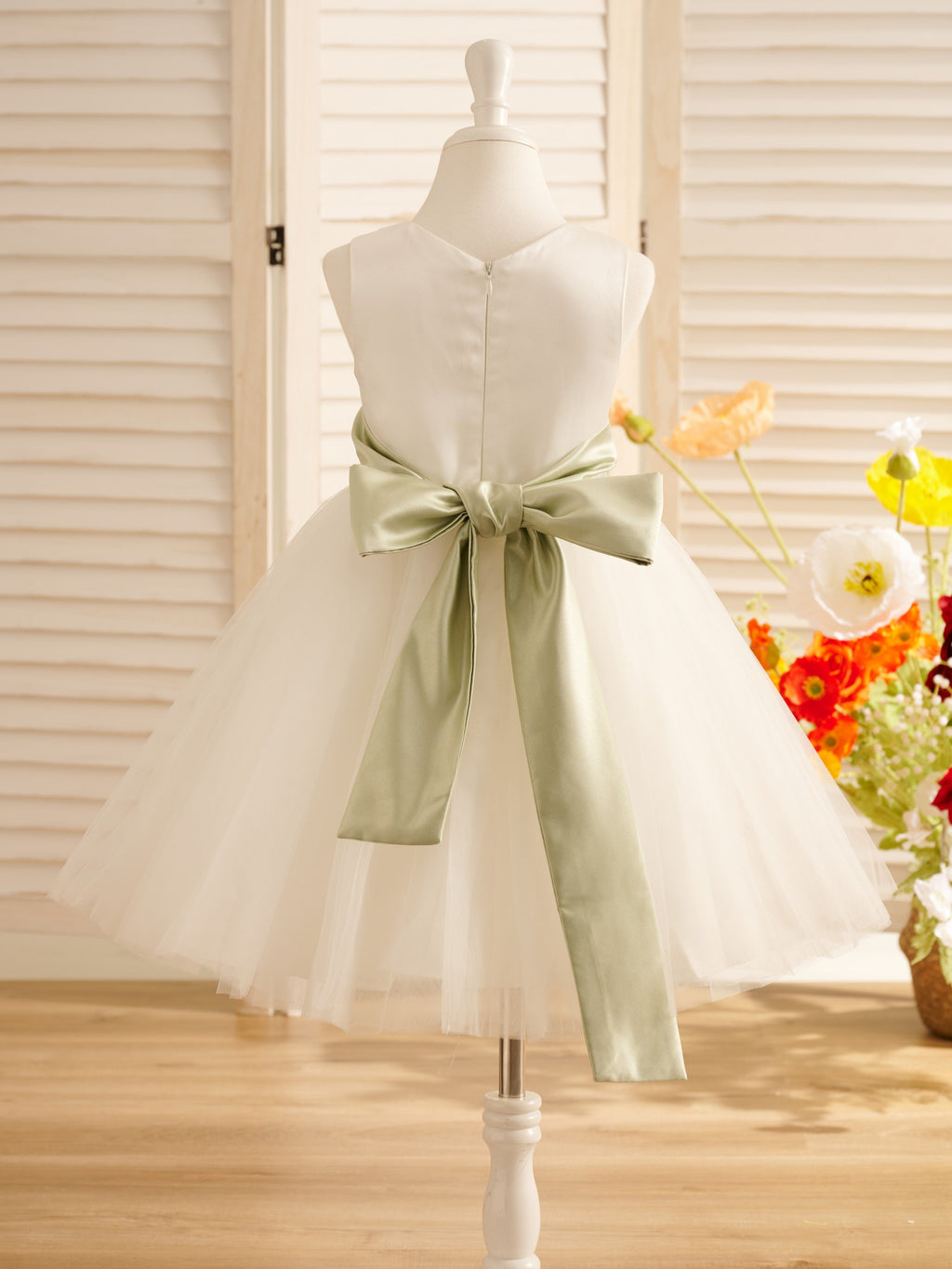 Vestido de niña de las flores de corte A, de satén y tul, hasta la rodilla 