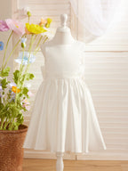 Elegante vestido de niña de las flores de satén con corte en A, espalda en V y lazo, hasta la rodilla 