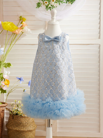 Vestido de cumpleaños de satén con lentejuelas hasta la rodilla 