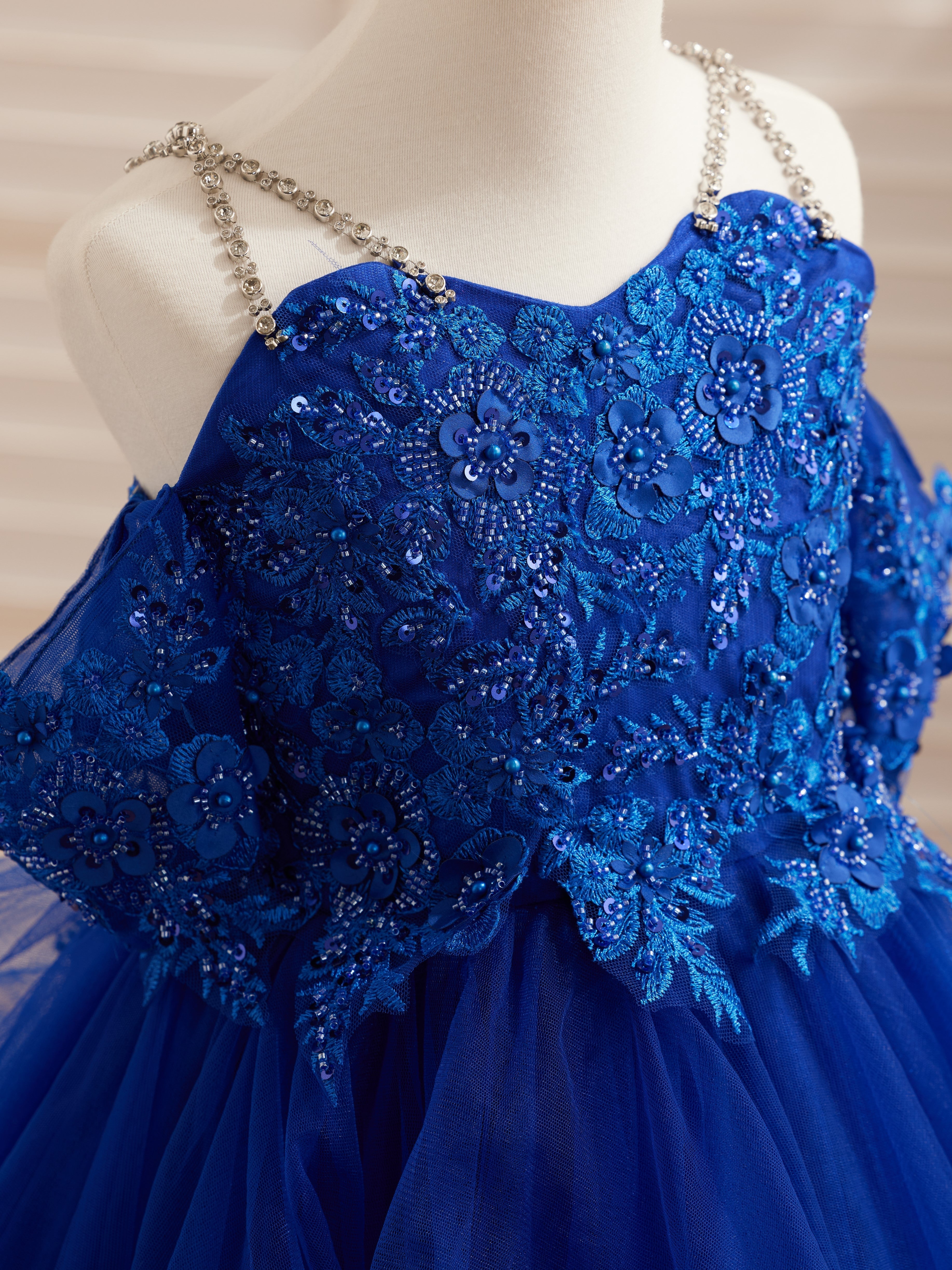 Vestido de princesa de tul con apliques florales y pedrería para niñas 