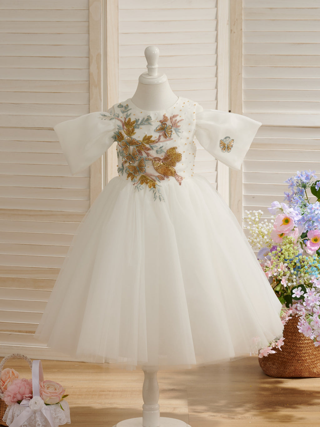 Robe de demoiselle d'honneur mi-longue en tulle organza 