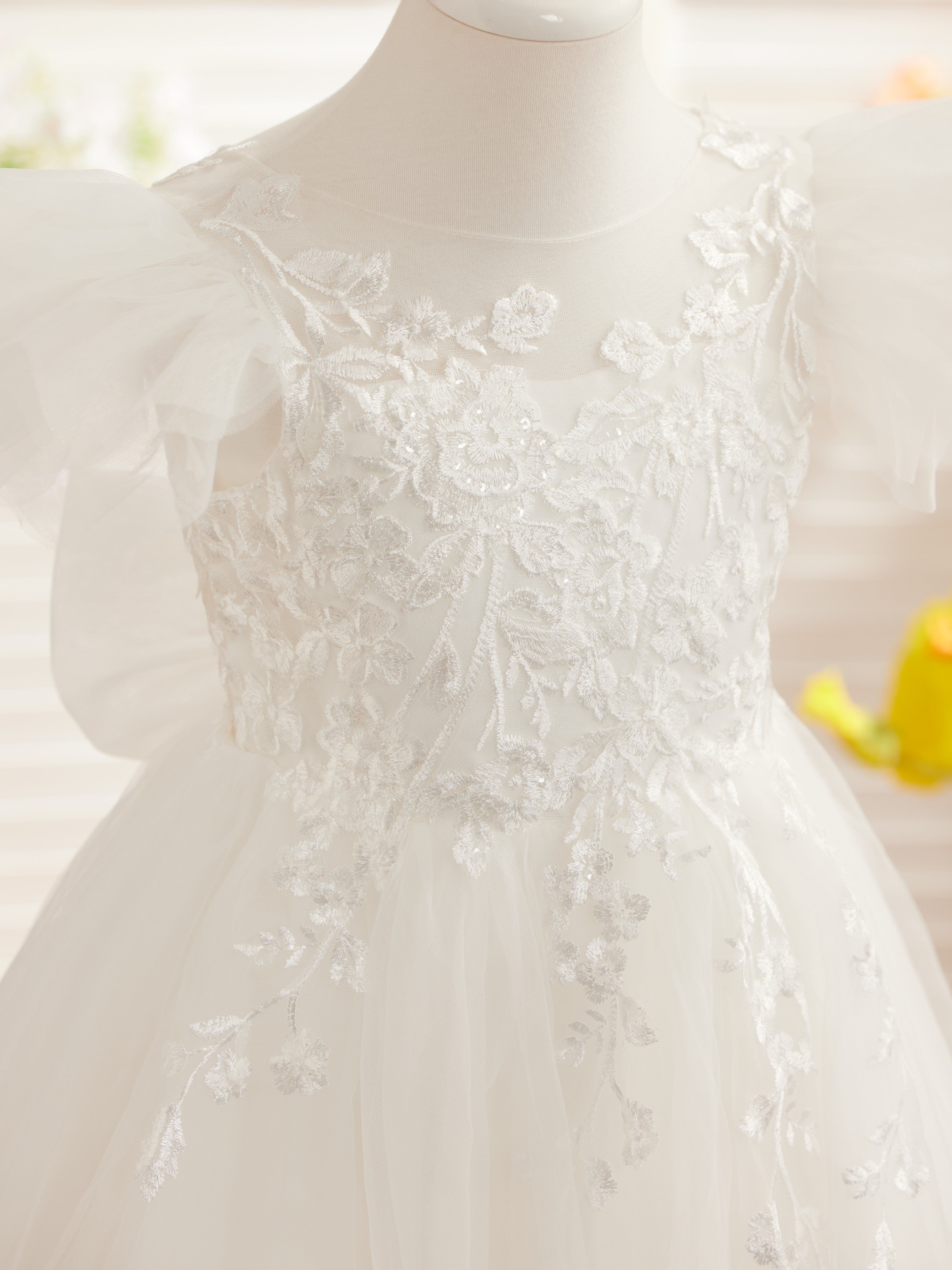 Vestido de niña de las flores con cola de tul y encaje desmontable 