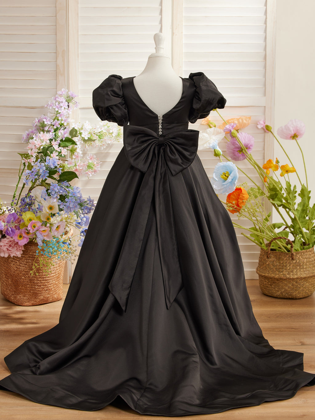 Vestido de niña de las flores con mangas abullonadas, lazo, botones en la espalda y cola de barrido 
