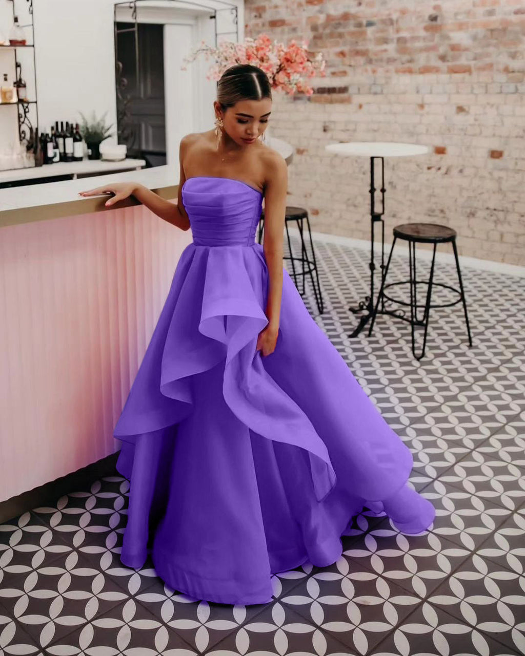 Vestido de fiesta de organza rosa claro, corte en A, sin tirantes