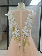 Baoleely Elegant Tulle A-line V-neck Floral Lace Wedding Dresses, Bridal Gown, MW1009