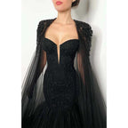 Vestido de fiesta formal de sirena negro con cuentas y escote en V profundo sexy y cola 