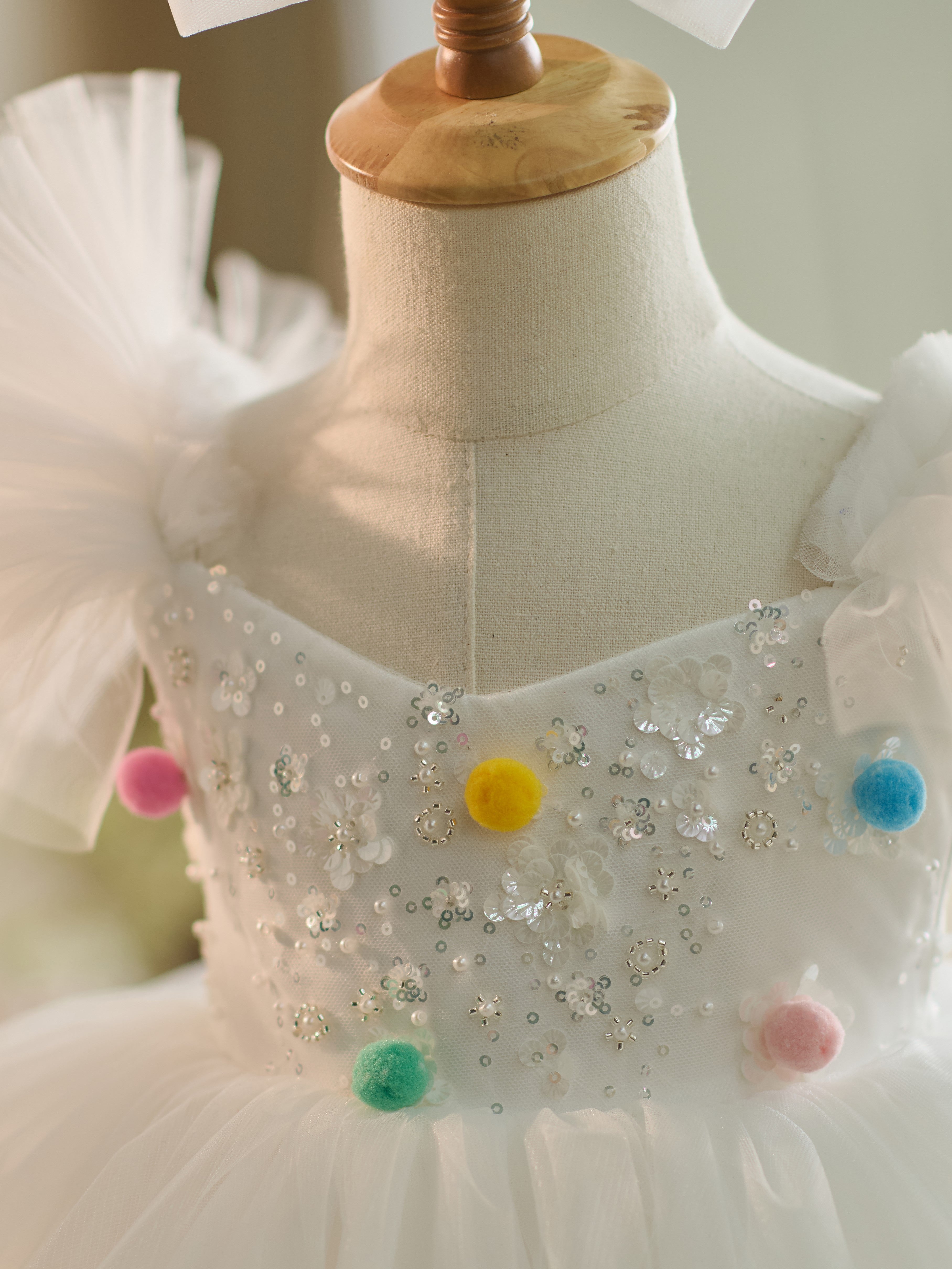 Vestido blanco de tul con lentejuelas hasta la rodilla para fiesta de primer cumpleaños 