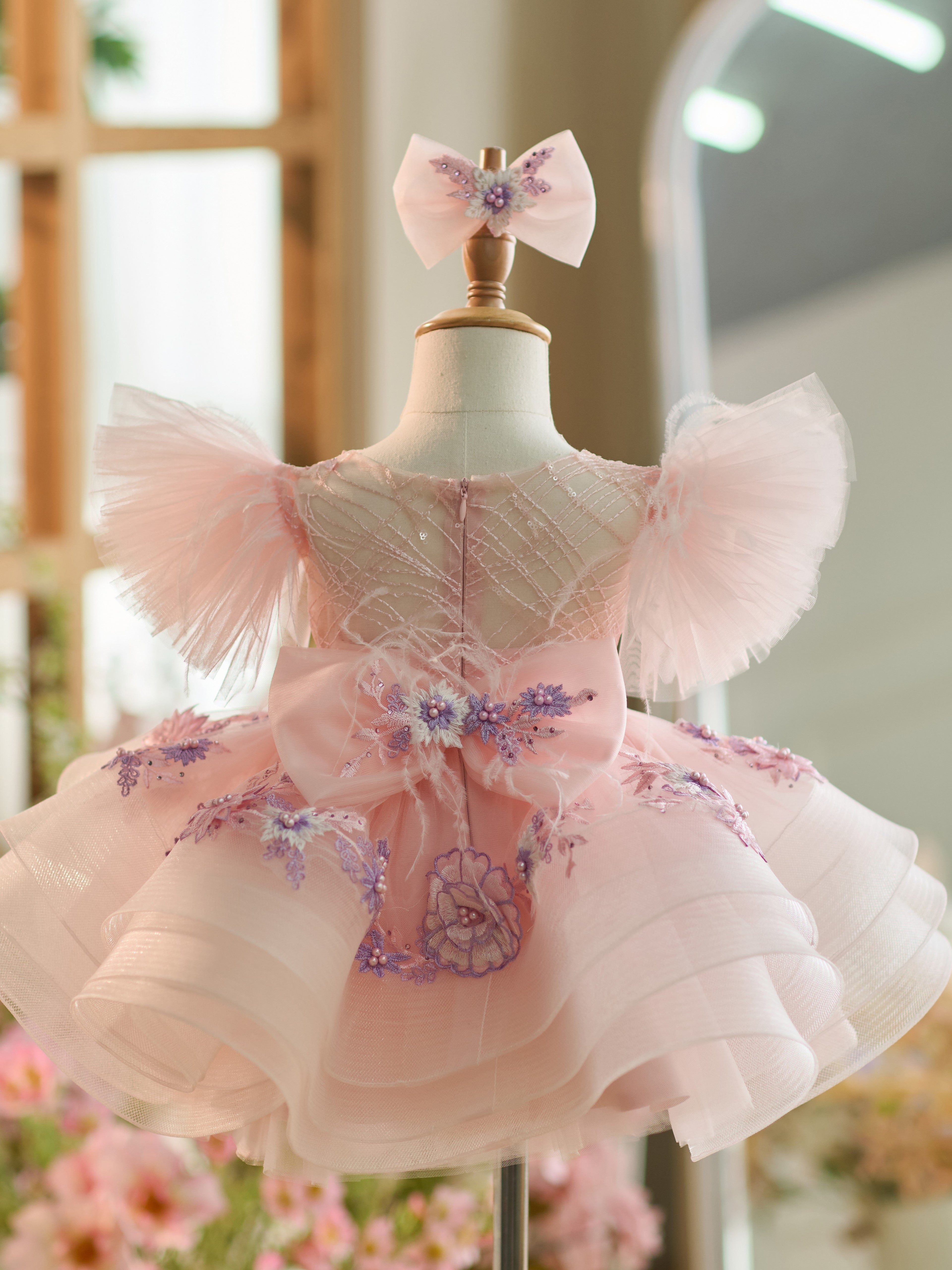 Vestido de bebé niña con mangas abullonadas, bordado floral y tul hasta la rodilla 