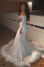 Robe de bal longue sirène à sequins, épaules dénudées, ornée de plumes et manches longues