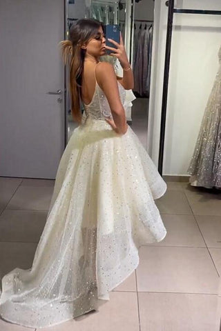 Robe de bal sans manches à col en V, couleur jonquille, coupe asymétrique, ornée de sequins et de perles