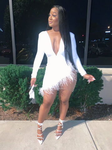 Vestido de fiesta blanco con escote pronunciado, estilo irregular y esponjoso, modelo Y332